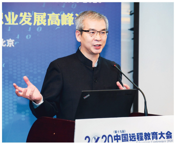 中国职业技术教育学会副会长陈李翔:以三大行动推动产教融合向纵深发展